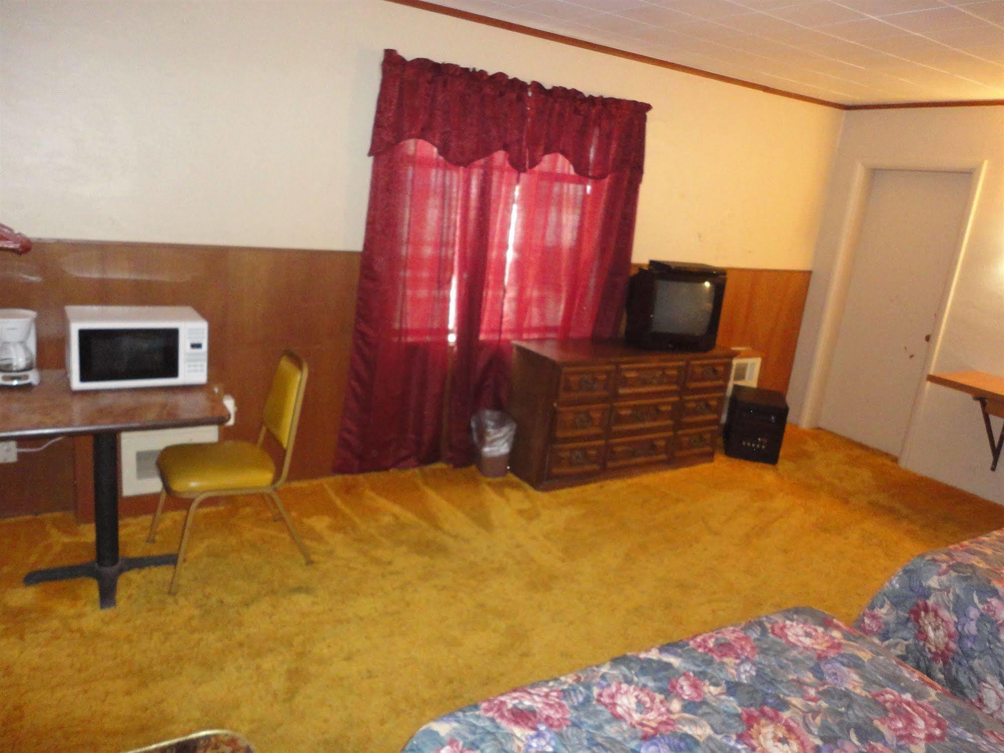 Saint Francis Empire Motel المظهر الخارجي الصورة
