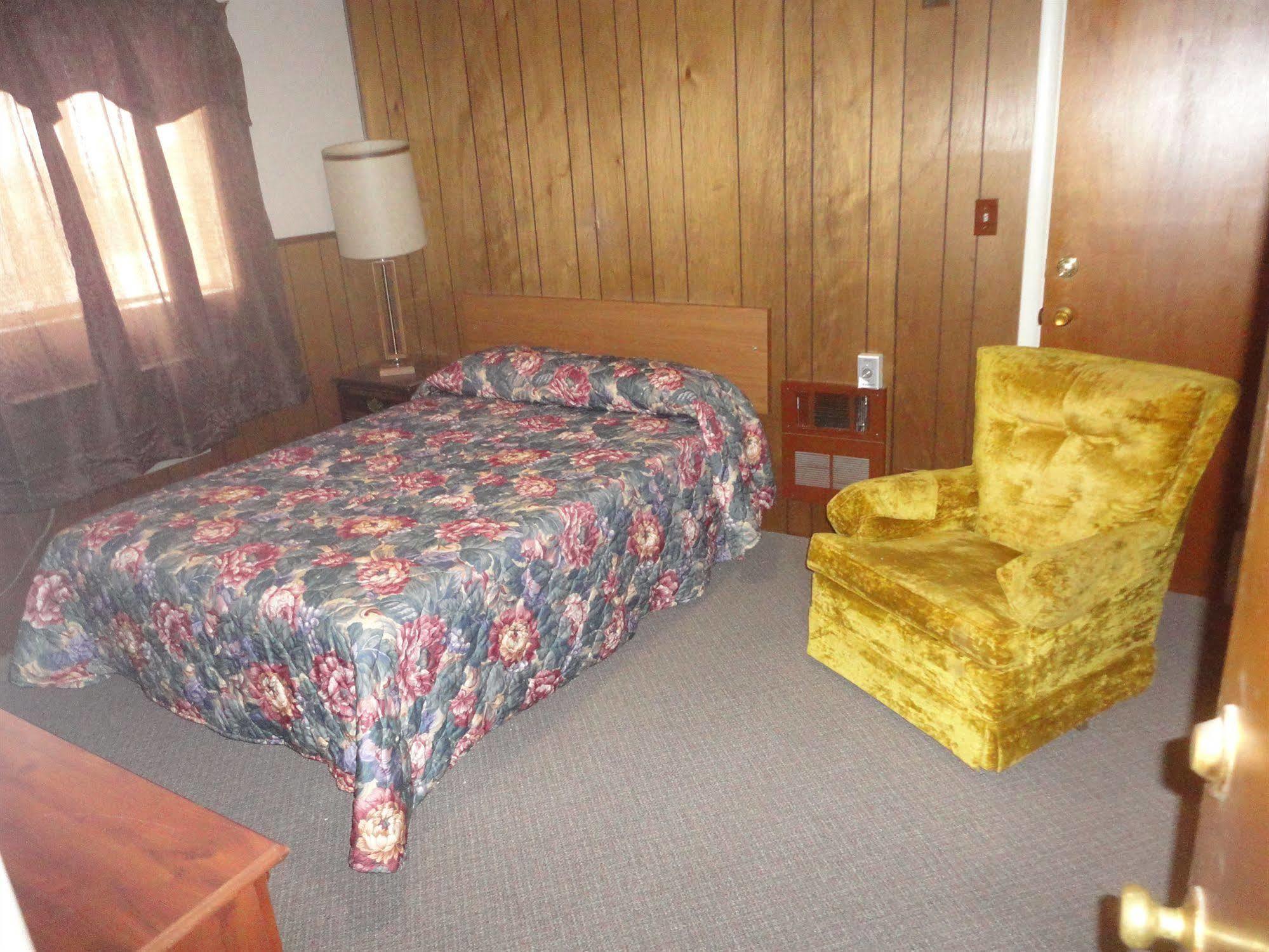 Saint Francis Empire Motel المظهر الخارجي الصورة